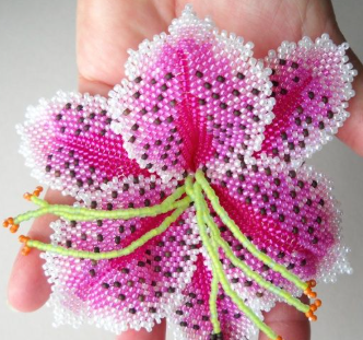 beaded jewellary